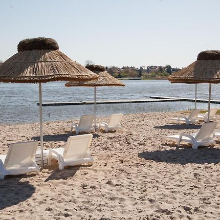 Camping Oaza Blonie Kornik Domki Standard - 3 Pokoje 외부 사진