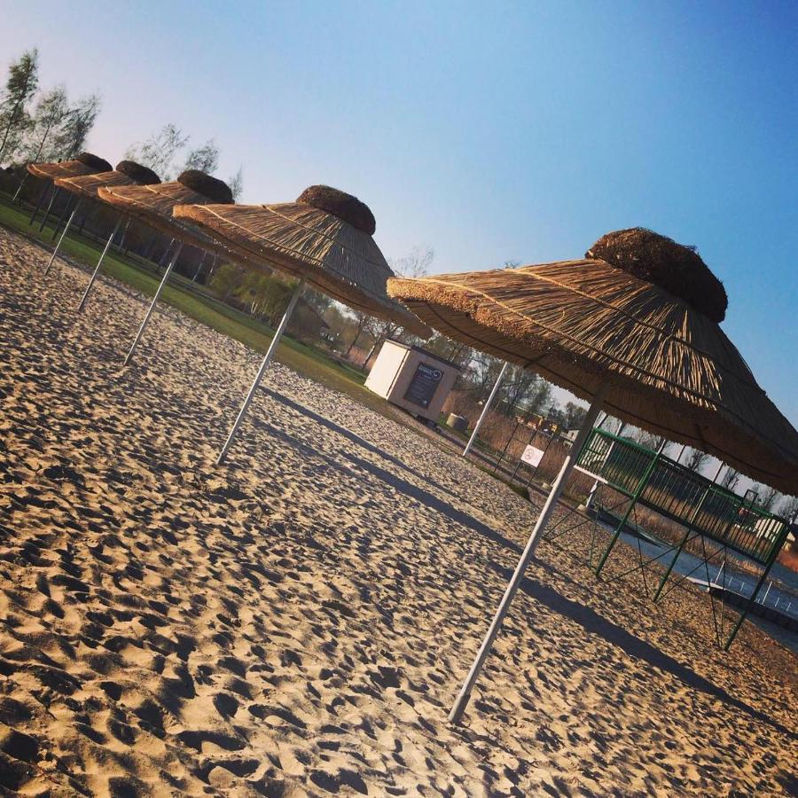 Camping Oaza Blonie Kornik Domki Standard - 3 Pokoje 외부 사진
